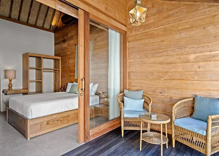 Warna Villas- Hijau Style 2 Bdr W Pool & Kitchen Villa *