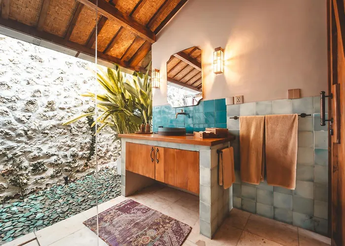 Villa Warna Villas- Hijau Style 2 Bdr W Pool & Kitchen Uluwatu (Bali)
