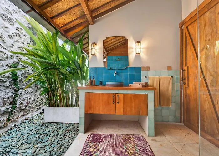 Villa Warna Villas- Hijau Style 2 Bdr W Pool & Kitchen Uluwatu (Bali)