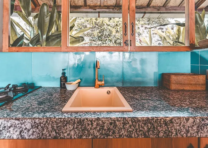 Warna Villas- Hijau Style 2 Bdr W Pool & Kitchen * Uluwatu (Bali)